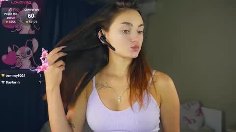 Snapshot of falineellson chatting on 11-15-25, 07:49 Erika online show from 11-15-25, 07:49