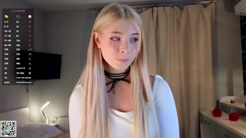 Emilia online show from 03-12-25, 10:16