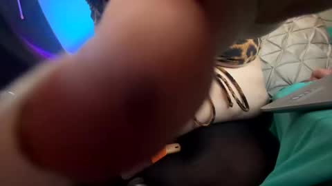 fallen_jezabel online show from 10-16-25, 06:25