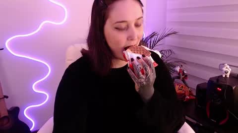 Snapshot of fallenag__ chatting on 09-11-25, 03:50 OF fallenag 1 online show from 09-11-25, 03:50