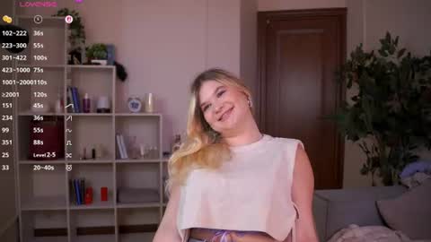 Sofia  online show from 07-11-26, 10:07