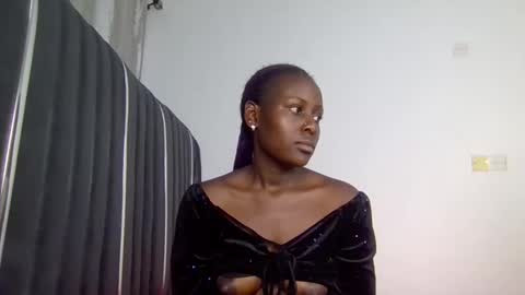 Snapshot of fancy_sly chatting on 12-05-25, 07:10 FANCY online show from 12-05-25, 07:10