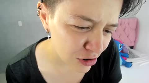 Snapshot of fanny_18 chatting on 10-10-25, 07:57 FANNY online show from 10-10-25, 07:57