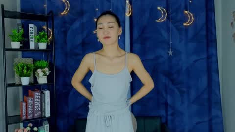 Eva online show from 02-08-25, 01:22