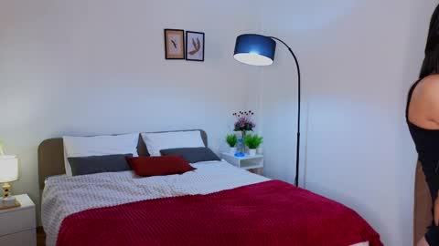 Eva online show from 02-24-25, 01:02