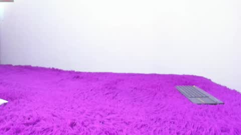 Snapshot of fantastic_asians2 chatting on 09-15-25, 07:25 Ale online show from 09-15-25, 07:25