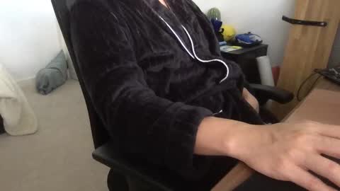 fantasticbake1 online show from 09-12-25, 02:55