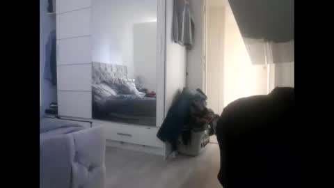 fantasticdeee online show from 02-06-26, 01:58