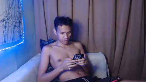 Snapshot of fantasy_davidxx chatting on 11-02-25, 04:31 David online show from 11-02-25, 04:31