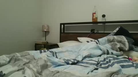 fantasycreampuff666 online show from 01-19-26, 05:33