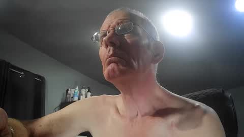 fantasyresort online show from 04-04-26, 03:27