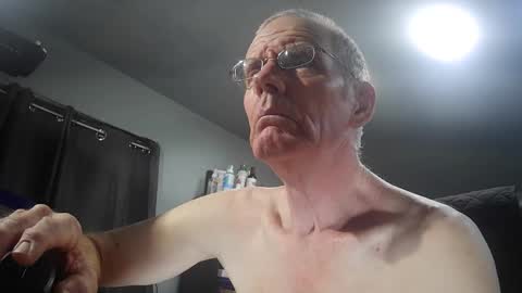 fantasyresort online show from 04-11-26, 03:22