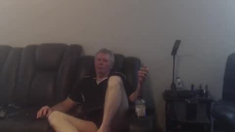 Snapshot of fantom666 chatting on 10-26-25, 05:30 PHANTOM online show from 10-26-25, 05:30