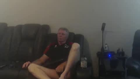 Snapshot of fantom666 chatting on 11-29-25, 05:38 PHANTOM online show from 11-29-25, 05:38