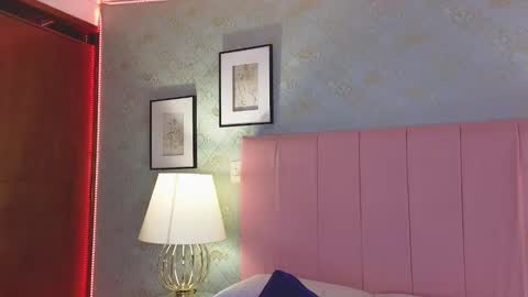 Snapshot of farahh_magdaly chatting on 01-24-25, 12:10 Farah online show from 01-24-25, 12:10