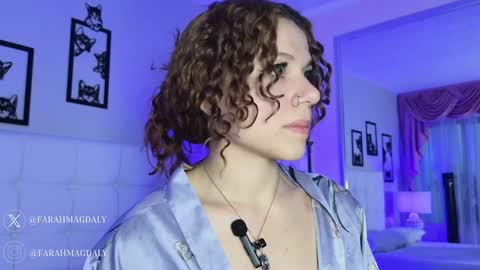 Snapshot of farahh_magdaly chatting on 02-06-25, 03:09 Farah online show from 02-06-25, 03:09