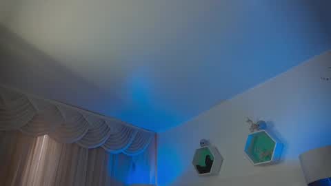 Snapshot of farahh_magdaly chatting on 10-23-25, 12:04 Farah online show from 10-23-25, 12:04