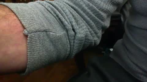 Snapshot of farmershawn chatting on 01-08-25, 12:15 Shawn online show from 01-08-25, 12:15