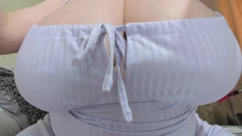 call me Farradayy online show from 04-24-26, 03:36