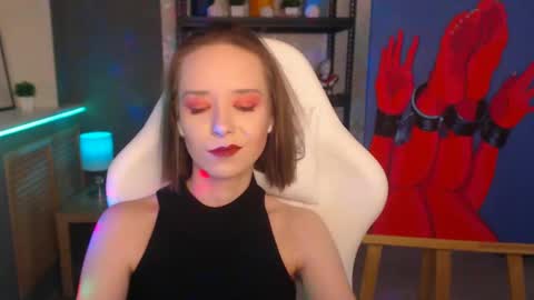 Fascinating   Eyes online show from 12-07-24, 10:28