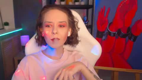 Fascinating   Eyes online show from 12-08-24, 06:39