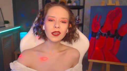 Fascinating   Eyes online show from 12-22-24, 06:48