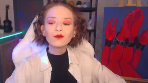 Fascinating   Eyes online show from 02-25-25, 06:36