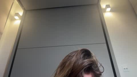 Gattino online show from 01-05-25, 05:41