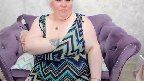 fashiona online show from 01-28-25, 06:38