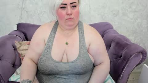 fashiona online show from 02-15-25, 09:27