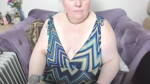 fashiona online show from 03-29-26, 03:39