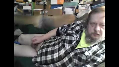 Snapshot of fasteddysex chatting on 12-27-24, 10:55 HoneyCumJuice4U online show from 12-27-24, 10:55