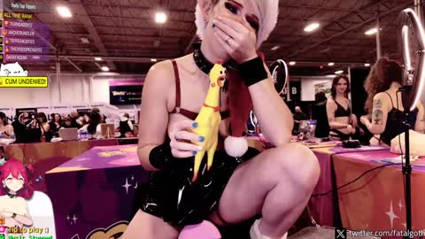  Lily  Waifu  online show from 12-07-24, 10:28