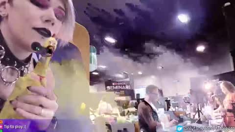  Lily  Waifu  online show from 10-24-25, 10:17