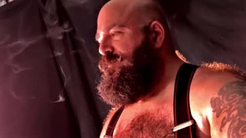 Snapshot of fatredneckpapa chatting on 11-08-25, 01:00 FAT PAPA online show from 11-08-25, 01:00