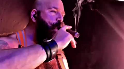 Snapshot of fatredneckpapa chatting on 11-23-25, 05:24 FAT PAPA online show from 11-23-25, 05:24