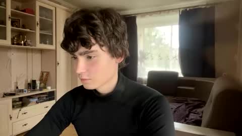 Snapshot of faustfrost chatting on 09-20-25, 11:55 Faust online show from 09-20-25, 11:55