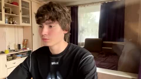 Snapshot of faustfrost chatting on 09-22-25, 01:35 Faust online show from 09-22-25, 01:35