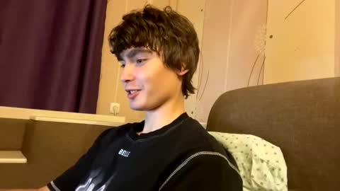 Snapshot of faustfrost chatting on 09-23-25, 06:33 Faust online show from 09-23-25, 06:33