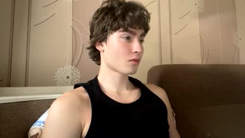 Snapshot of faustfrost chatting on 10-05-25, 10:57 Faust online show from 10-05-25, 10:57