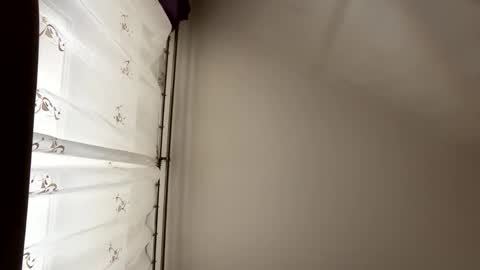 Snapshot of faustfrost chatting on 10-06-25, 11:40 Faust online show from 10-06-25, 11:40