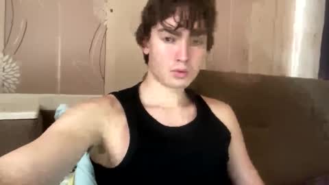 Snapshot of faustfrost chatting on 11-02-25, 08:17 Faust online show from 11-02-25, 08:17