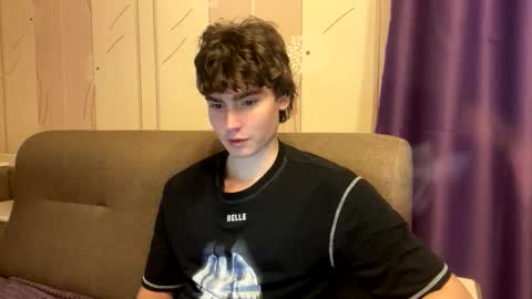 Snapshot of faustfrost chatting on 11-06-25, 11:44 Faust online show from 11-06-25, 11:44