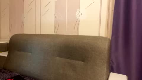 Snapshot of faustfrost chatting on 11-20-25, 01:44 Faust online show from 11-20-25, 01:44