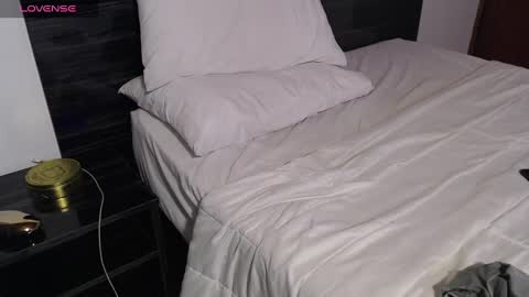 FAUSTO online show from 02-24-25, 03:23