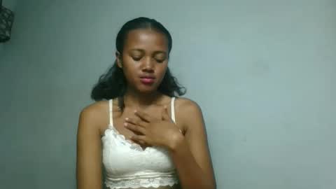 fayence09 online show from 09-18-25, 07:38