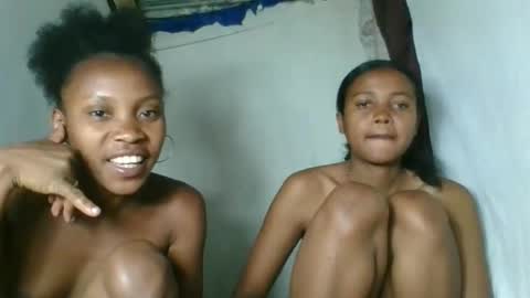 fayence09 online show from 10-30-25, 06:52