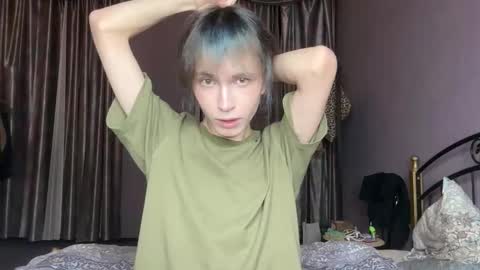 Mark online show from 10-21-25, 03:46