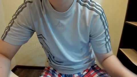 Snapshot of fckmikh chatting on 03-26-26, 02:55 Michael online show from 03-26-26, 02:55