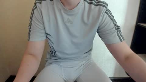 Snapshot of fckmikh chatting on 03-28-26, 10:04 Michael online show from 03-28-26, 10:04